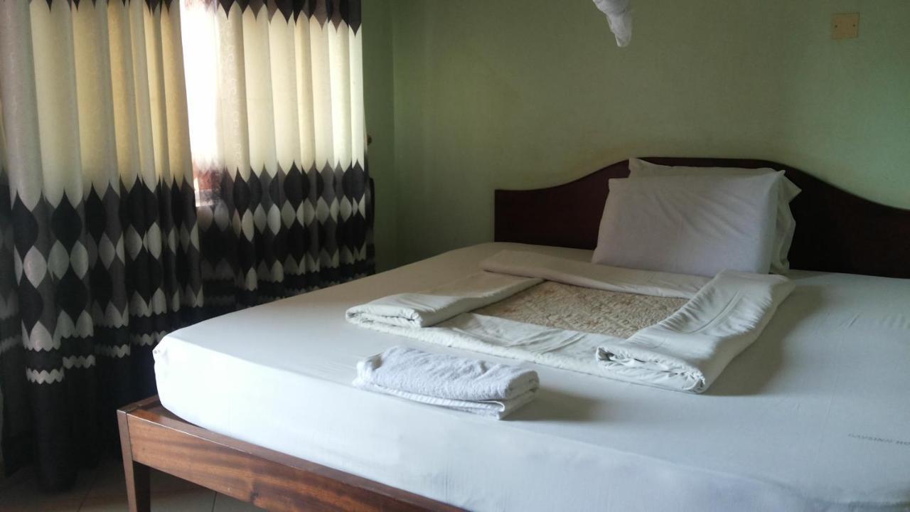 Daysinn Hotel Lira Buitenkant foto